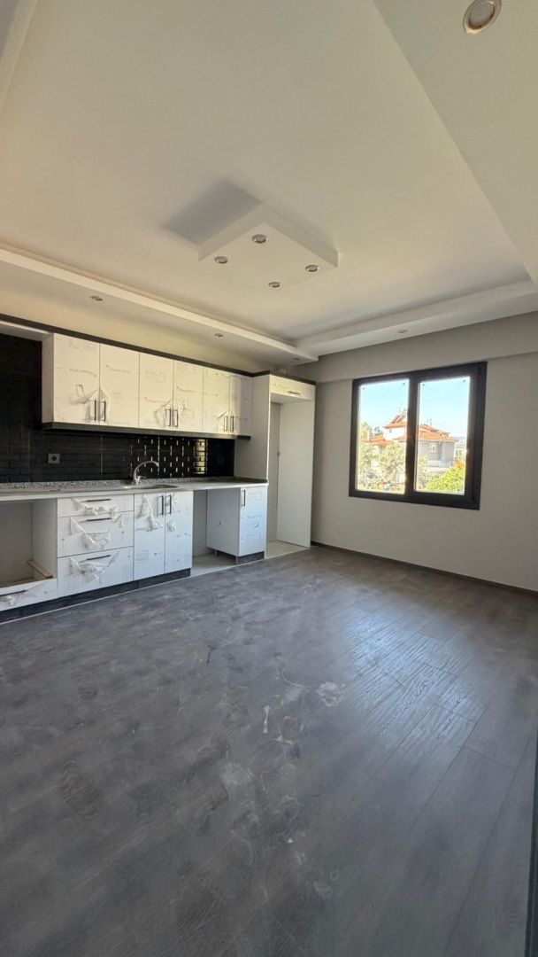 Ortaca Çaylıda 1+1 havuzlu sitede daire