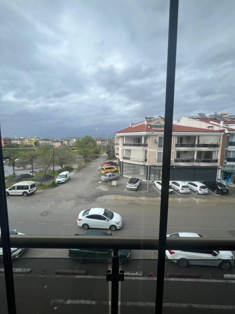 Geniş Kullanım Alanlı 4+1 | 135 m² Net | Kapalı Mutfak | Balkonlu Konforlu Daire