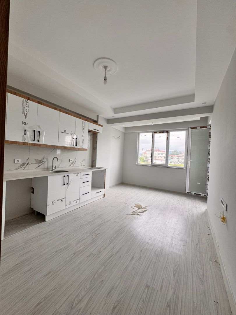 Merkezde satılık 1+1 satılık daire