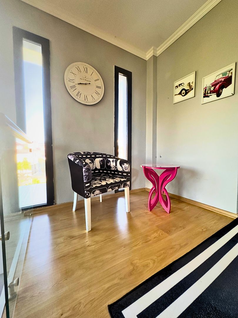 Muğla Dalaman’da 400 m² Arsa İçinde, Havuzlu, Tam Eşyalı Müstakil Lüks Villa