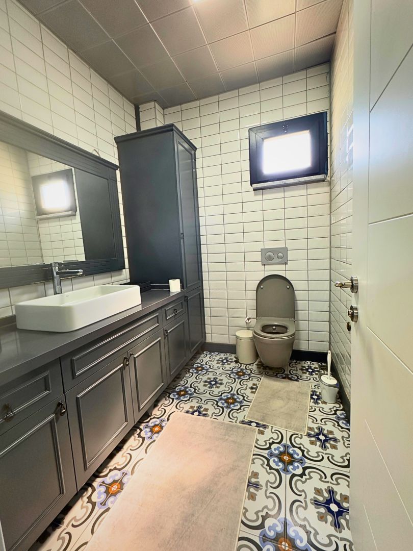 Muğla Dalaman’da 400 m² Arsa İçinde, Havuzlu, Tam Eşyalı Müstakil Lüks Villa
