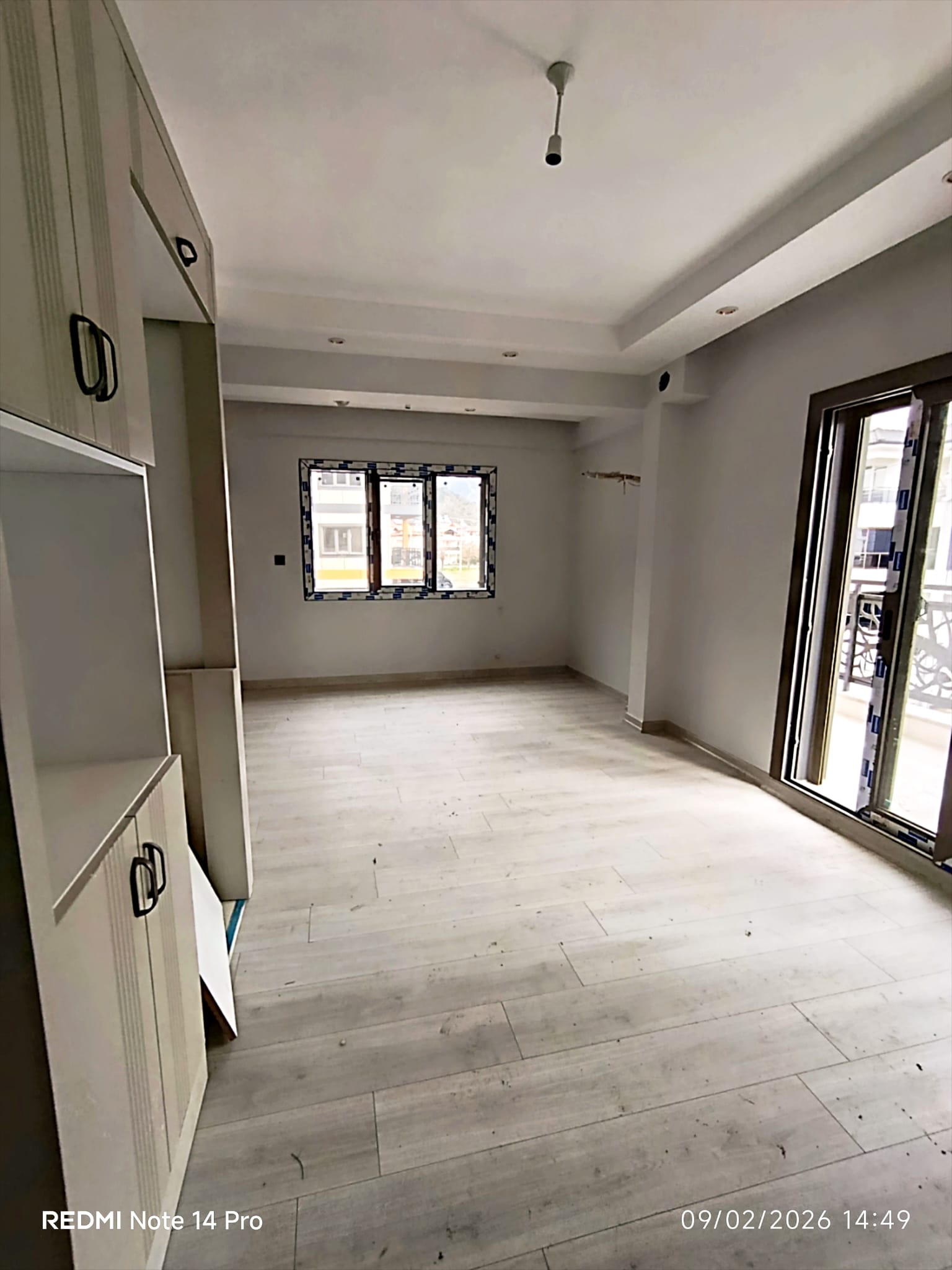 Ortaca Bahçelievler de Yüzme Havuzlu Lüks Sitede Satılık Daireler